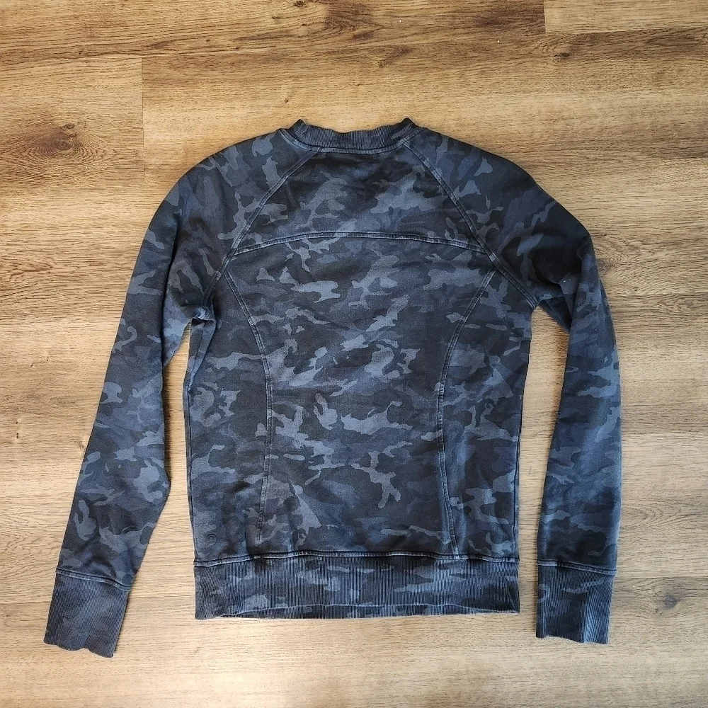 Lululemon Scuba Crew Camo